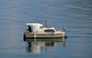 How To Anchor In A Lake